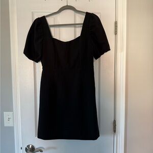 Versona Classic Black Mini Dress